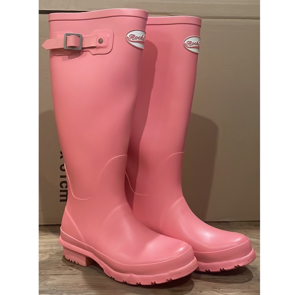 Women’s Size 5 Rockfish Pink Wellingtons